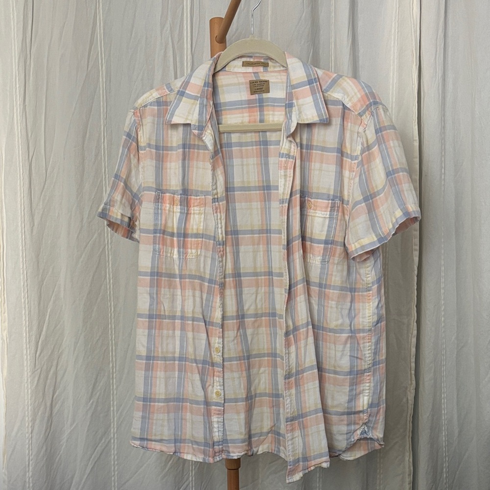 Mens L Lucky Brand Pastel Short Sleeve Button down shirt